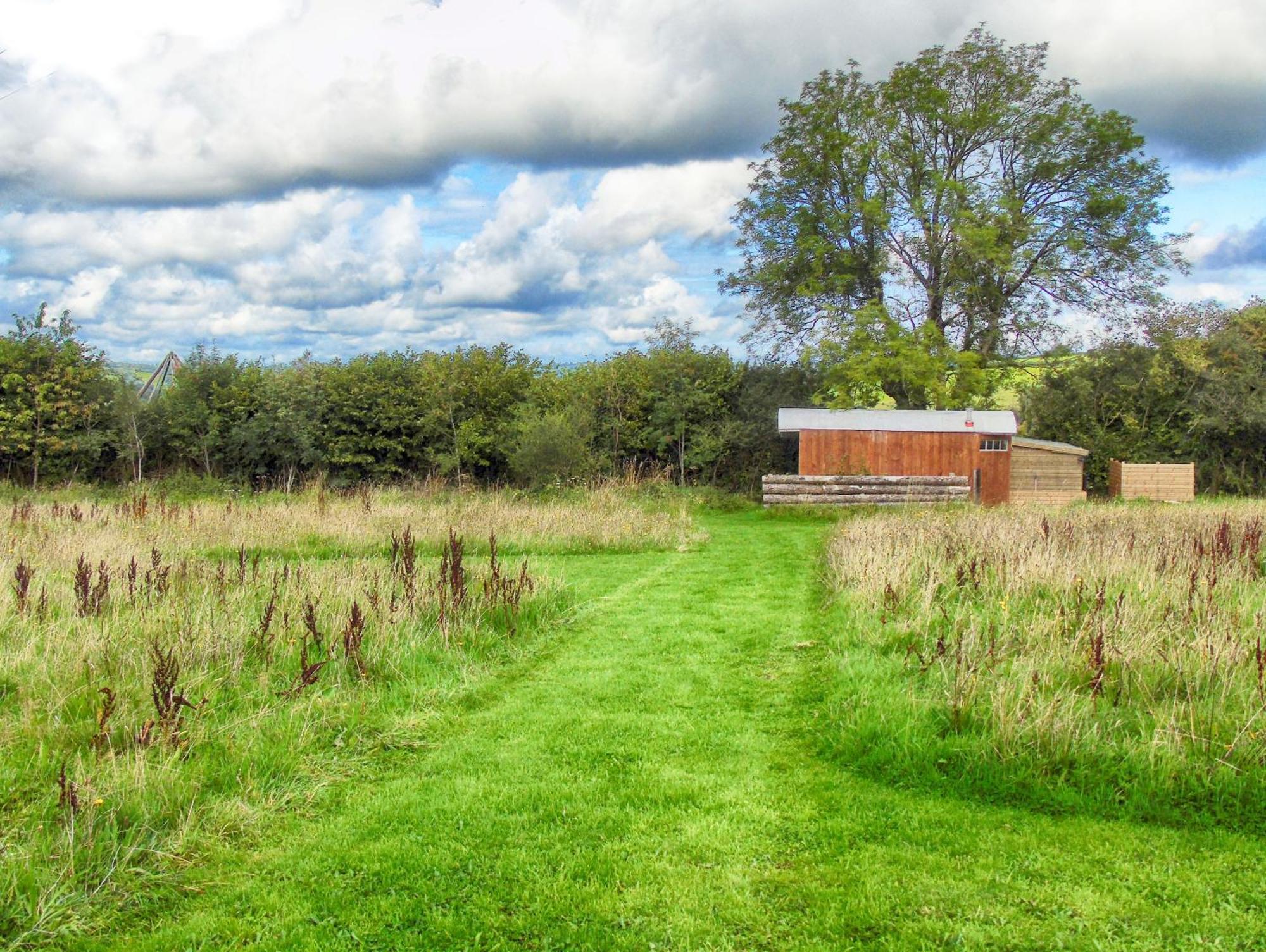 Hotel Ceridwen Glamping, Double Decker Bus And Yurts Llandysul Exteriér fotografie