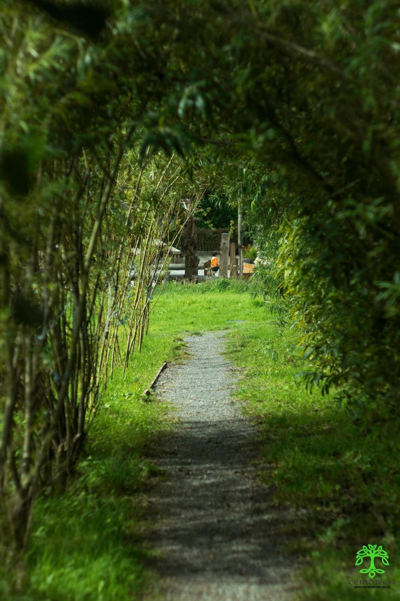 Hotel Ceridwen Glamping, Double Decker Bus And Yurts Llandysul Exteriér fotografie